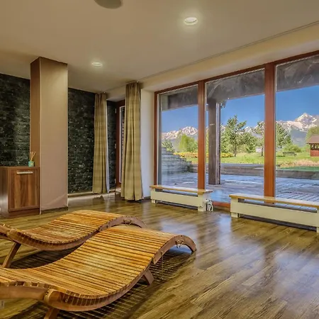 Relax & Luxury A4 Aparthotel Vel'ka Lomnica